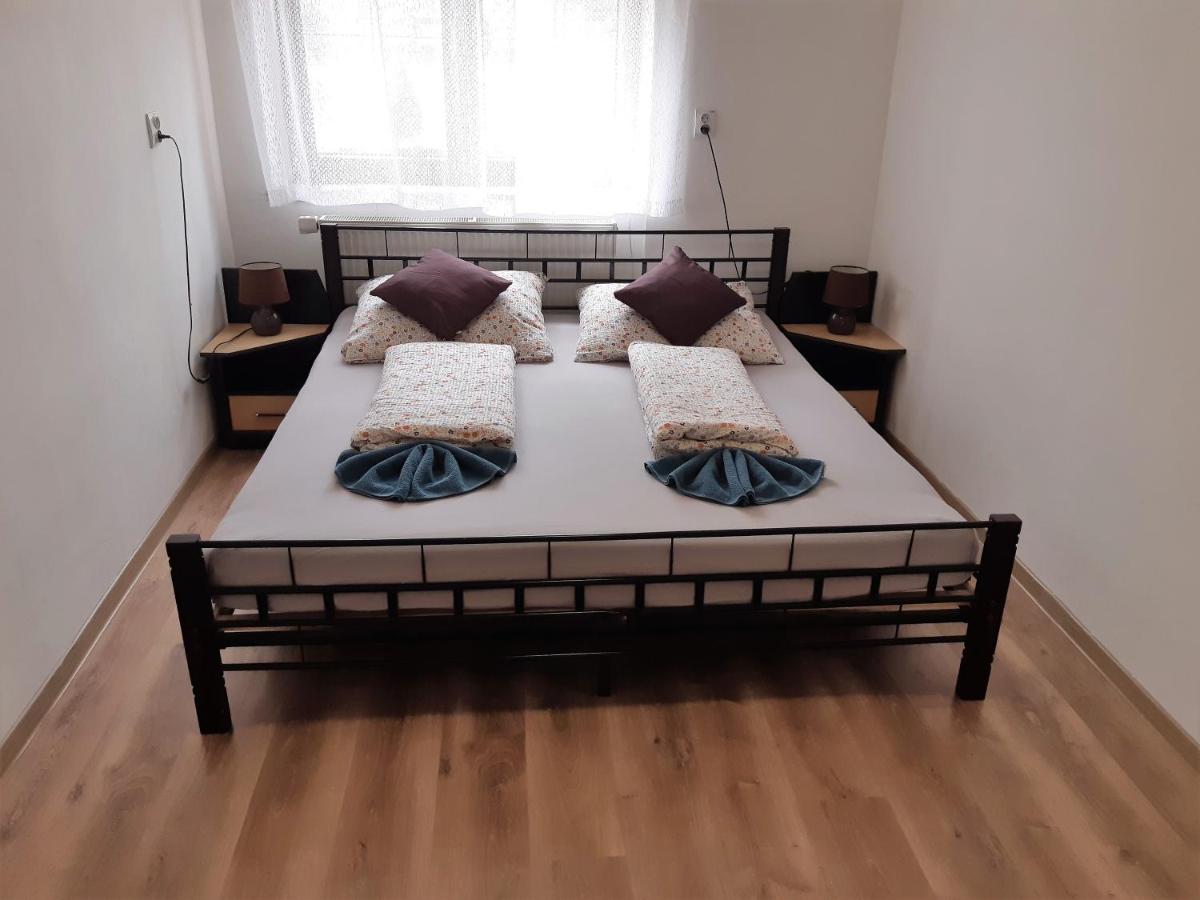Apartman U Benkov Lúčky Eksteriør billede